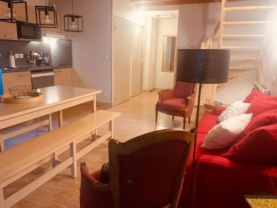 Appartement Chaleureux Chez Nadege Et Raphael アロー エクステリア 写真