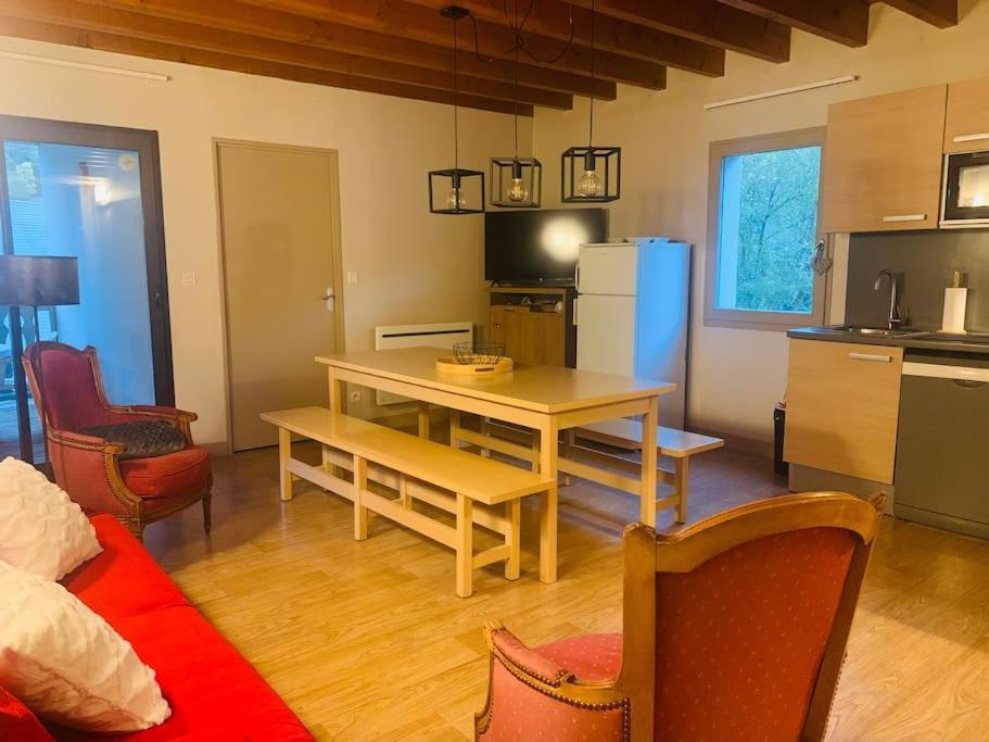 Appartement Chaleureux Chez Nadege Et Raphael アロー エクステリア 写真